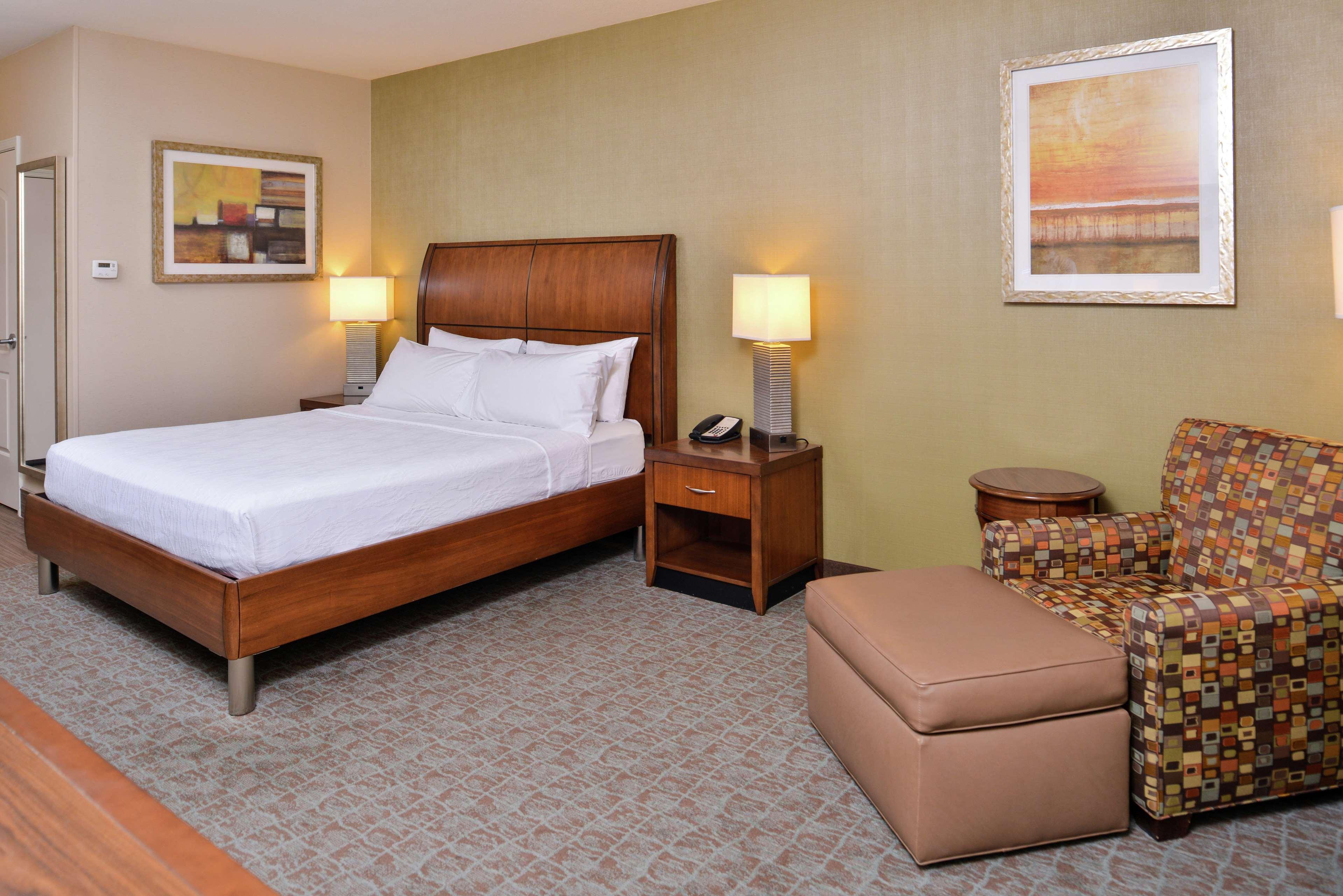 Hilton Garden Inn Boise Spectrum Exterior foto